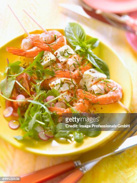 shrimp and mozzarella brochettes with basil - gambas ストックフォトと画像