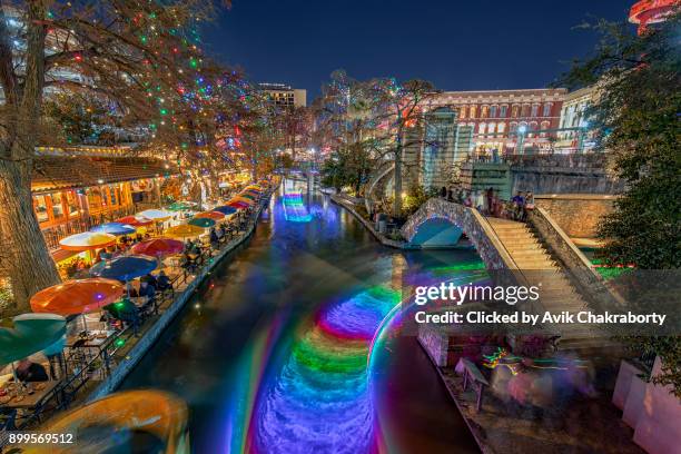 san antonio river walk with christmas lights in texas usa - san antonio stockfoto's en -beelden