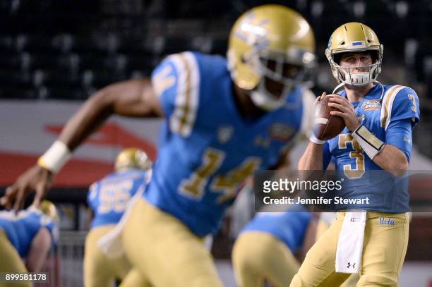 Quarterback Josh Rosen of the UCLA Bruins warms up prior to the Cactus Bowl against Kansas State Wildcats at Chase Field on December 26, 2017 in...