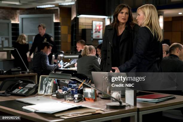 Gone Baby Gone" Episode 1910 -- Pictured: Mariska Hargitay as Lieutenant Olivia Benson, Kelli Giddish as Detective Amanda Rollins --