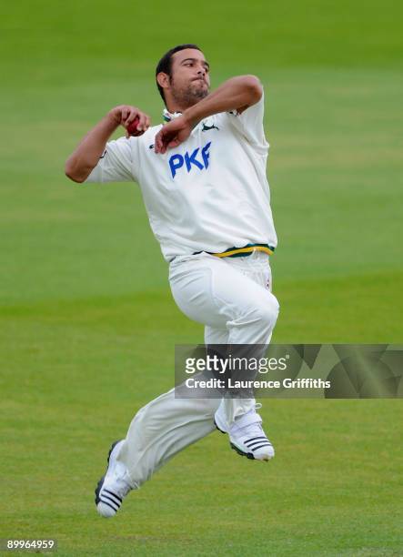 Andre Adams of Nottinghamshire bowls during the LV County Championship Division One match between Nottinghamshire and Hampshire at Trent Bridge on...