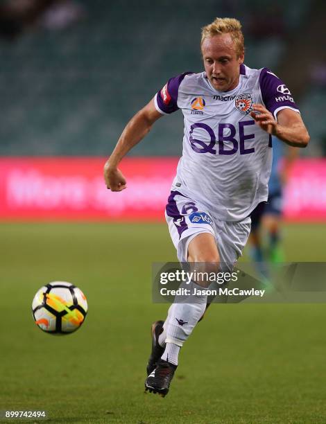 Mitch Nichols of the Glory controls the ball during the round 13 A-League match between Sydney FC and Perth Glory at Allianz Stadium on December 30,...