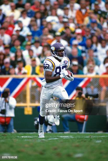 Quadry Ismail of the Minnesota Vikings returns a kickoff during an NFL Football game circa 1994. Ismail played for the Vikings from 1993-96.