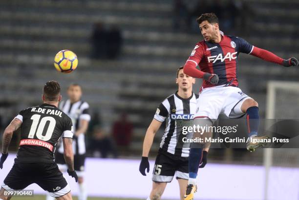 Saphir Taider of Bologna FC in action during the serie A match between Bologna FC and Udinese Calcio at Stadio Renato Dall'Ara on December 30, 2017...