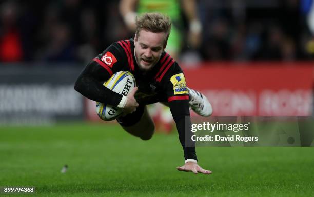 Charlie Walker of Harlequins scores his team's second try of the game during the Aviva Premiership Big Game 10 match between Harlequins and...