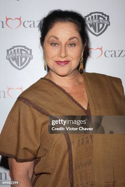 Actress Angélica Aragón attends the premiere of "Recien Cazado" at Plaza Cuicuilco on August 20, 2009 in Mexico City, Mexico.