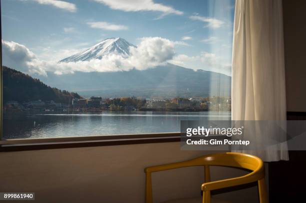 fuji view from the window - jumbo hostel stock pictures, royalty-free photos & images
