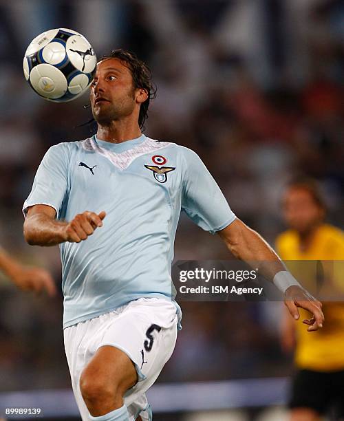 Stefano Mauri of S.S. Lazio scores the third goal during the UEFA Europa League first preliminary match between S.S. Lazio and IF Elfsborg at the...