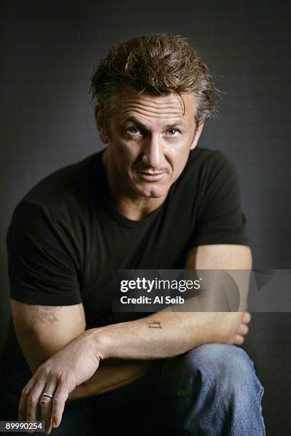 Sean 107 Sean Penn Portrait Session Stock Photos, High-Res Pictures, and ...