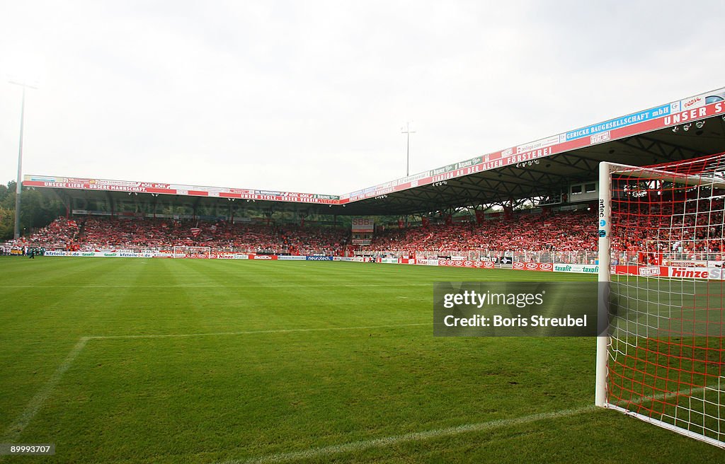 1. FC Union Berlin v Hansa Rostock - 2. Bundesliga