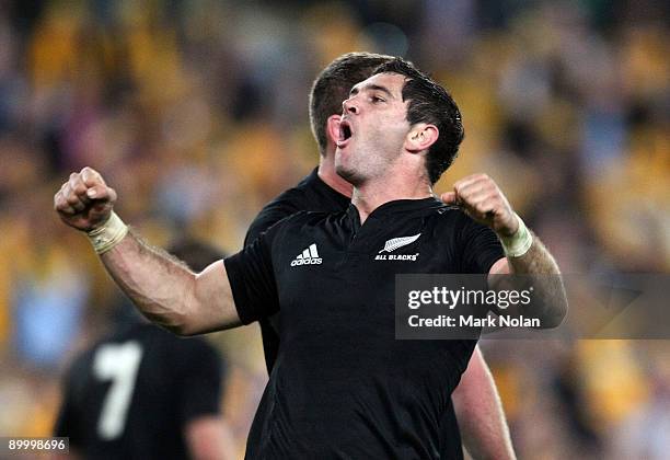 Stephen Rugby Stephen Donald Rugby Photos and Premium High Res Pictures - Getty Images