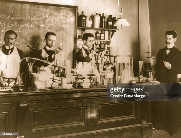 Pharmaceutical laboratory at Howard University, Washington, D.C., ca. 1900