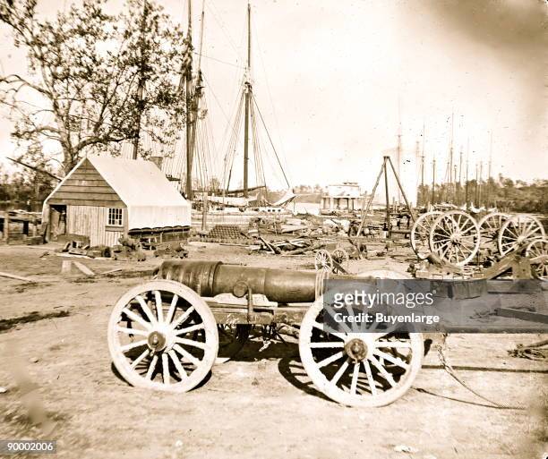 Broadway Landing, Appomattox River, Virginia. Park of artillery