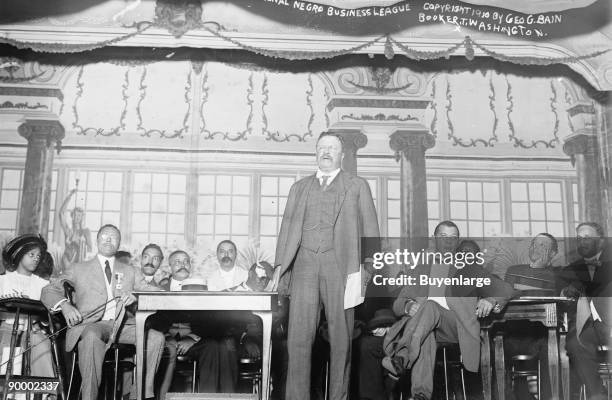 Roosevelt Speaks at Nation Negro Business League in Manhattan's Palm Garden; Booker T. Washington in attendance