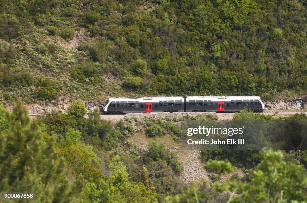 passenger train - corsica train stock-fotos und bilder