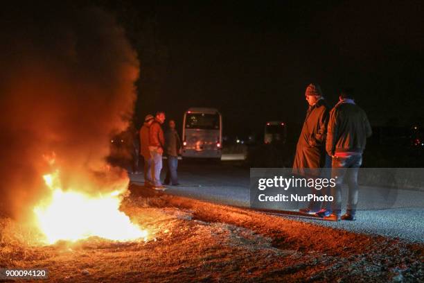 Hundreds of refugees and migrants arrive from the islands and the mainland of Greece in the Greek-FYROM borders in November 2015. They wait in lines...