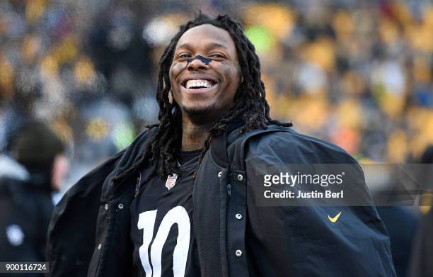 Martavis Bryant of the Pittsburgh Steelers smiles as times expires in the Pittsburgh Steelers 28-24 win over the Cleveland Browns at Heinz Field on...