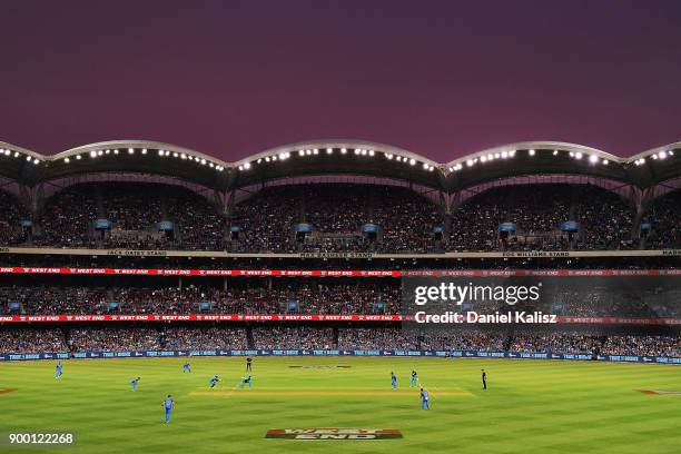 General view of play during the Big Bash League match between the Adelaide Strikers and the Brisbane Heat at Adelaide Oval on December 31, 2017 in...