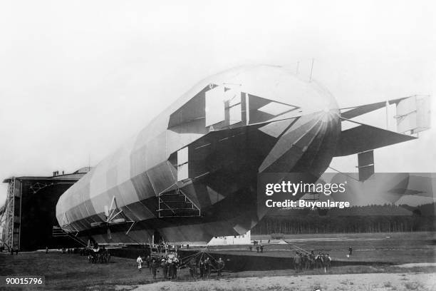 Zeppelin Airship Rides The German Zeppelin Photos and Premium High Res Pictures - Getty Images