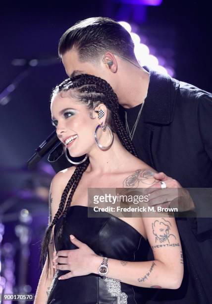 Halsey and G-Eazy perform onstage during Dick Clark's New Year's Rockin' Eve with Ryan Seacrest 2018 on December 31, 2017 in Los Angeles, California.