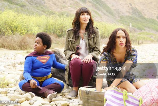 Guest star Keith Williams, Mary Steenburgen and Cleopatra Coleman in the "Stocko Syndrome" episode of THE LAST MAN ON EARTH airing Sunday, Oct. 8 on...