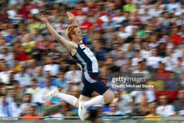 Greg Rutherford of Great Britain & Northern Ireland competes in the men's Long Jump Final during day eight of the 12th IAAF World Athletics...