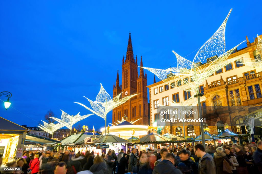 Germany, Wiesbaden, Wiesbadener Sternschnuppenmarkt