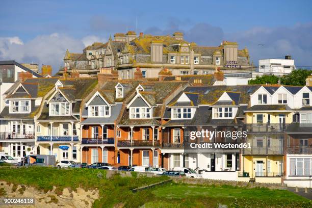 uk, england, cornwall, newquay, row of houses - newquay stock pictures, royalty-free photos & images