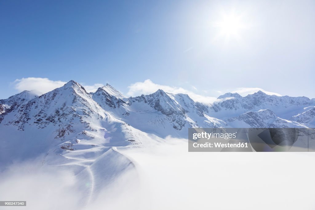 Austria, Kuehtai, mountainscape in winter
