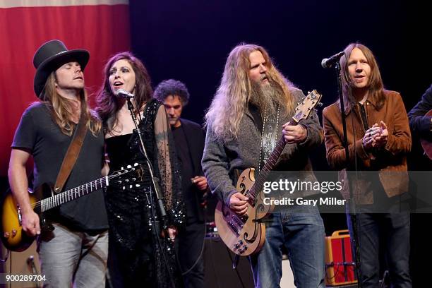 Lukas Nelson, Amy Nelson, Mickey Raphael, Jamey Johnson and Charlie Starr perform in concert with Willie Nelson at ACL Live on December 31, 2017 in...