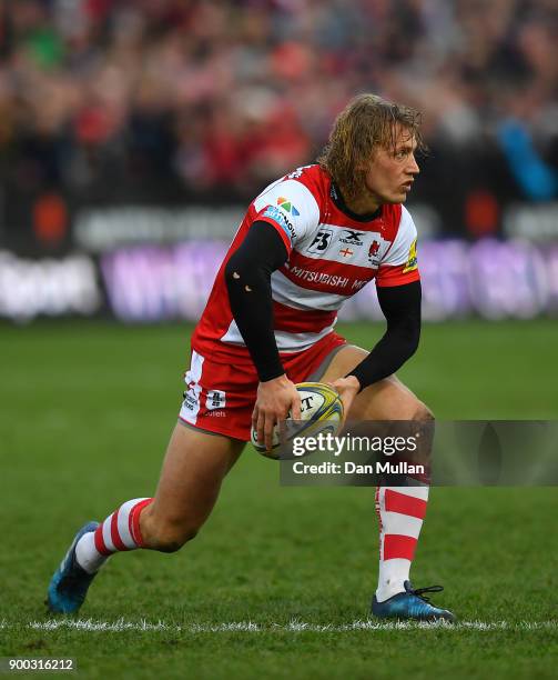 Billy Twelvetrees of Gloucester lines up a pass during the Aviva Premiership match between Gloucester Rugby and Sale Sharks Sharks at Kingsholm...