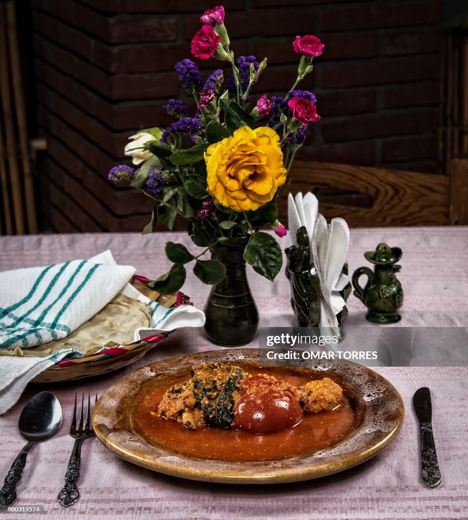 MEXICO-GASTRONOMY-TRADITIONAL-DISHES