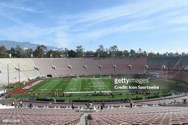 General view of the Rose Bowl before the College Football Playoff Semifinal at the Rose Bowl Game between the Georgia Bulldogs and Oklahoma Sooners...