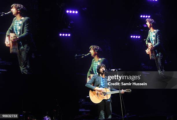 Gary Lightbody of Snow Patrol performs on the main stage as the band headline day 2 of the V Festival on August 23, 2009 at Hylands Park in...