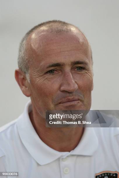 Head coach Dominic Kinnear of the Houston Dynamo watches the game against the Seattle Sounders FC at Robertson Stadium on August 23, 2009 in Houston,...