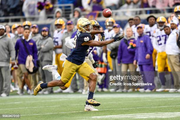 Notre Dame Fighting Irish cornerback Troy Pride Jr. Defends the deep ball during the second half of the Citrus Bowl game between the Notre Dame...