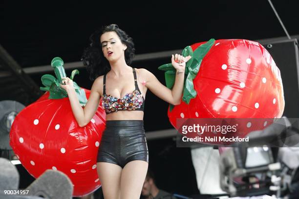 Katy Perry performs on Day 2 of the V Festival at Hylands Park on August 23, 2009 in Chelmsford, England.
