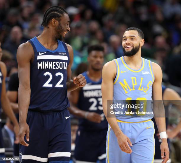 Andrew Wiggins of the Minnesota Timberwolves and Tyler Ennis of the Los Angeles Lakers talk during the game on January 1, 2018 at Target Center in...