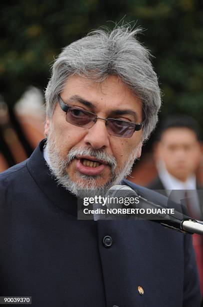 Paraguayan President Fernando Lugo delivers a speech during the ceremony in which commissioner Jose Jimenez was appointed as the new Police...