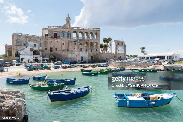 san vito port with old abbey and colorful fischerboats - bari 個照片及圖片檔