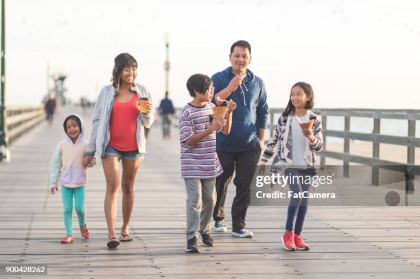 ice cream on the boardwalk! - passeio de tábuas imagens e fotografias de stock