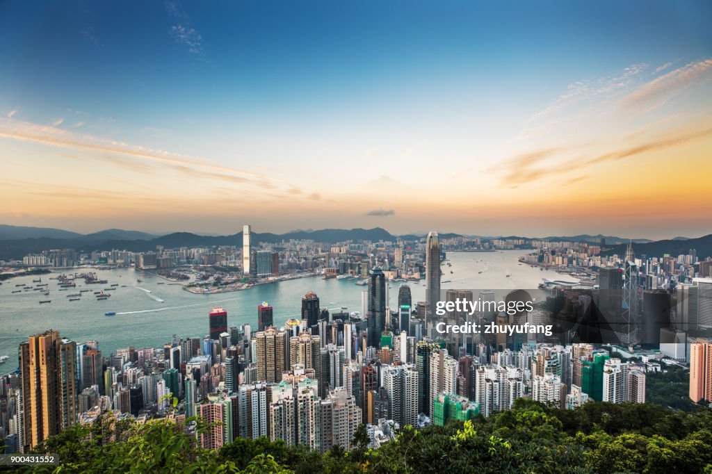 日落時的香港地平線