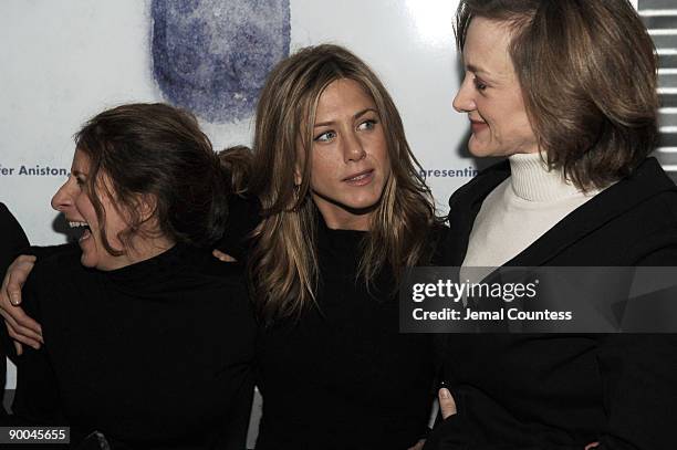 Nicole Holofcener, director of "Friends with Money", Jennifer Aniston and Joan Cusack