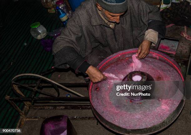 Bhat Machine 581 Indian Farming Machine Stock Photos, High-Res Pictures, and Images ...