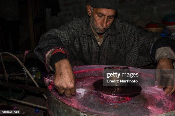 Bhat Machine Candy Machine Photos and Premium High Res Pictures - Getty Images