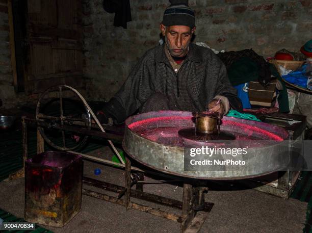 Bhat Machine Indian Farming Machine Photos and Premium High Res Pictures - Getty Images