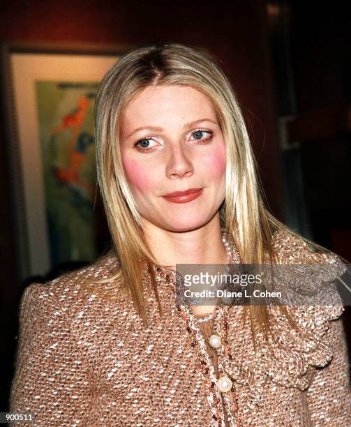 Actress Gwyneth Paltrow attends a special screening benefit of her new movie 'shallow Hal'' November 7, 2001 in New York City. The screening will...