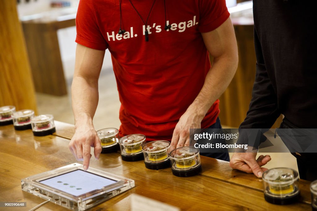 California Pot Users Turn Out In Droves To Ring In Legal Sales