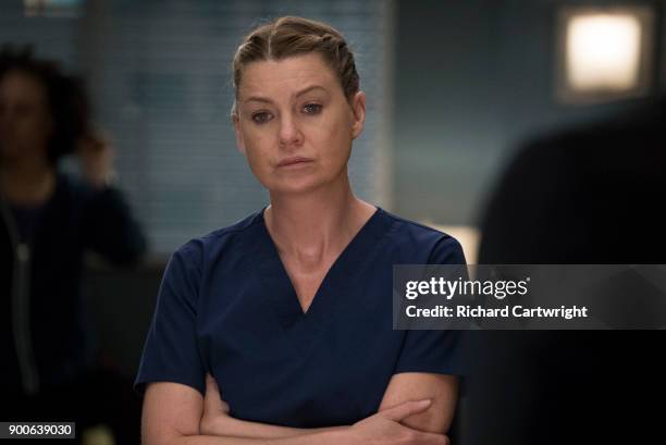 Four Seasons in One Day" - Jo finally faces her estranged, abusive husband Paul Stadler, while Grey Sloan continues to work with the FBI after a...