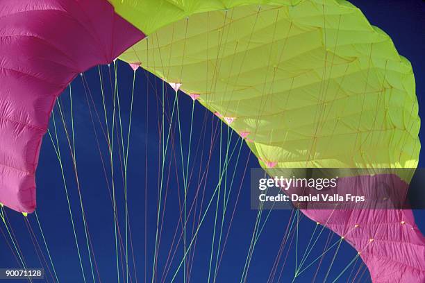 parachute alps, france - valla stockfoto's en -beelden